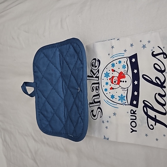 Let It Snow Shake Your Flakes Kitchen Towel Cotton Tea Towel - Picture 5 of 6